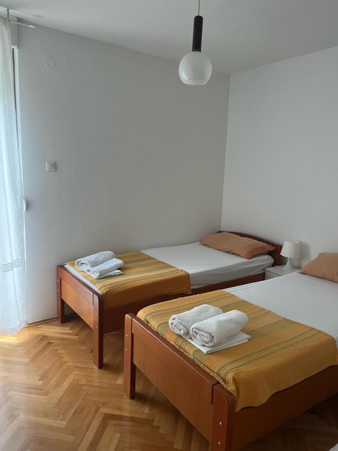 Apartment Jadranka มาคาร์สกา ภายนอก รูปภาพ
